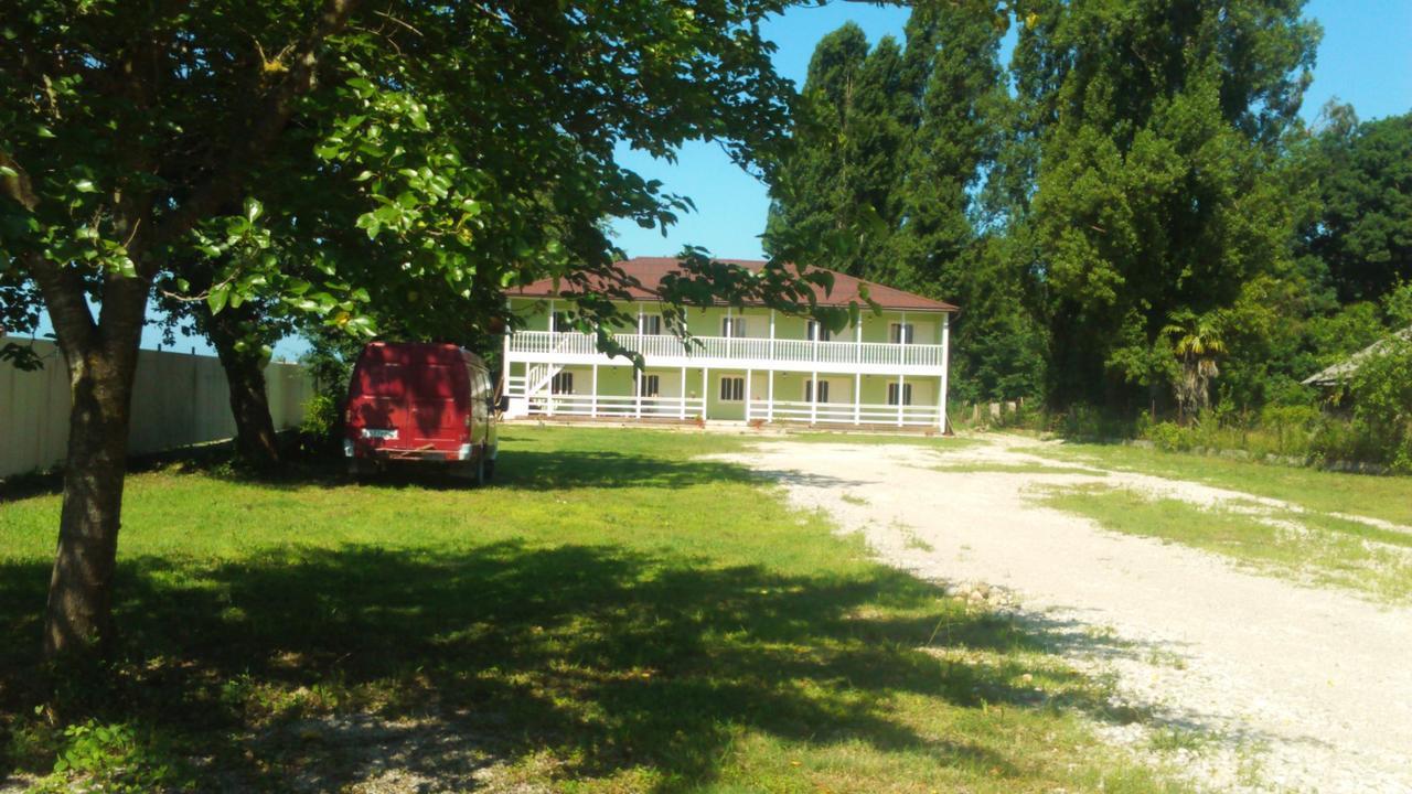 Hotel Kistrik Gudauta Exterior foto